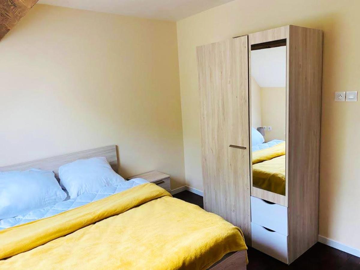 Appartement Charmant Orgnac-Sur-Vezere Avec Jardin Et Parking 外观 照片